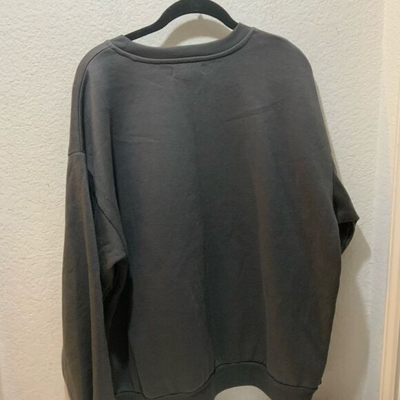 Refuge athletics  Boston Crewneck Sweatshirt sz medium - Picture 6 of 8